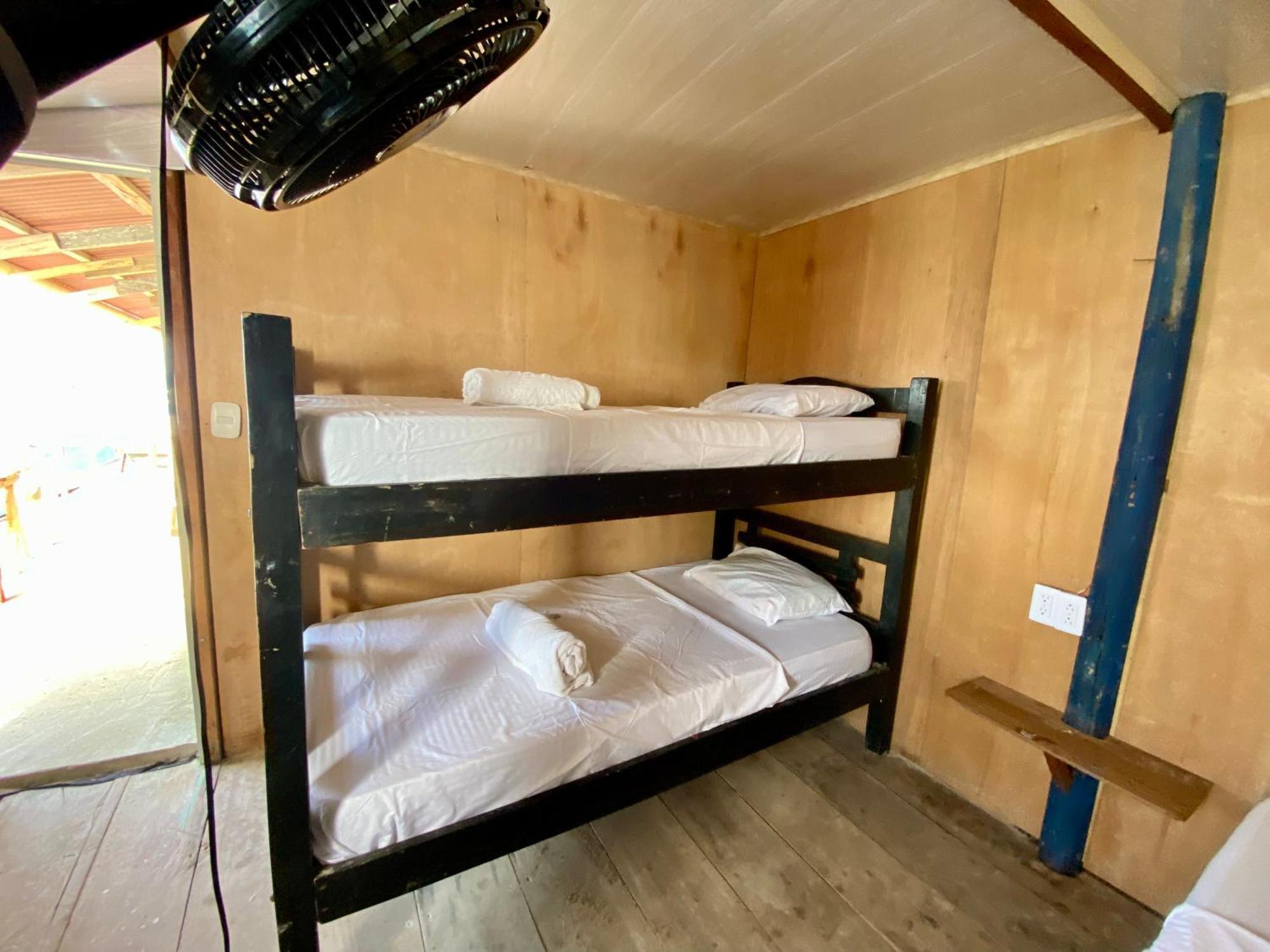 Eco Hostal Estrella De Mar Остров Мукура Екстериор снимка