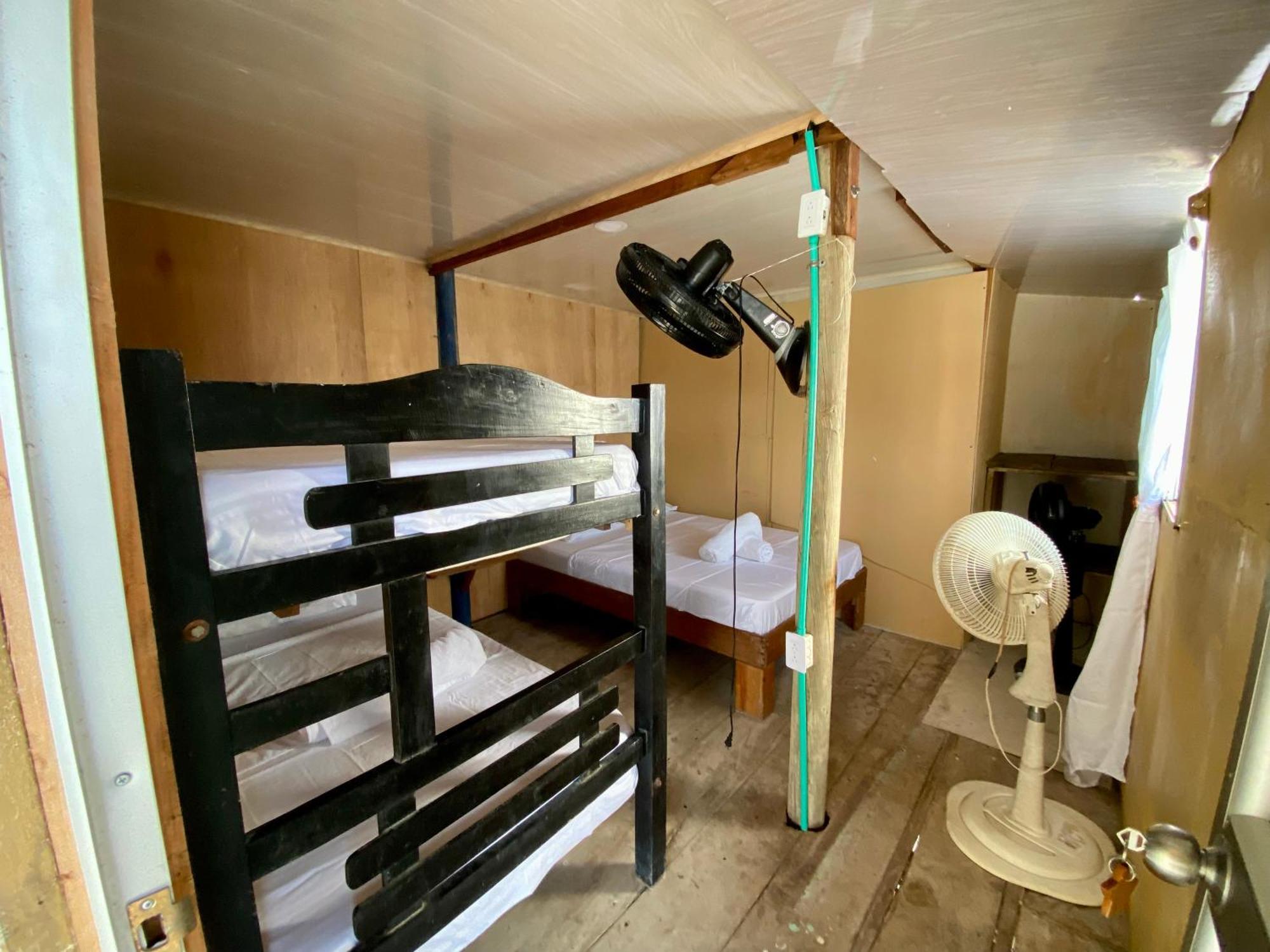 Eco Hostal Estrella De Mar Остров Мукура Екстериор снимка