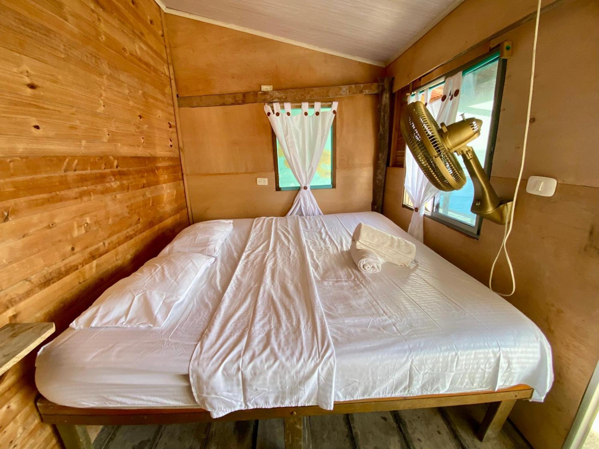 Eco Hostal Estrella De Mar Остров Мукура Екстериор снимка