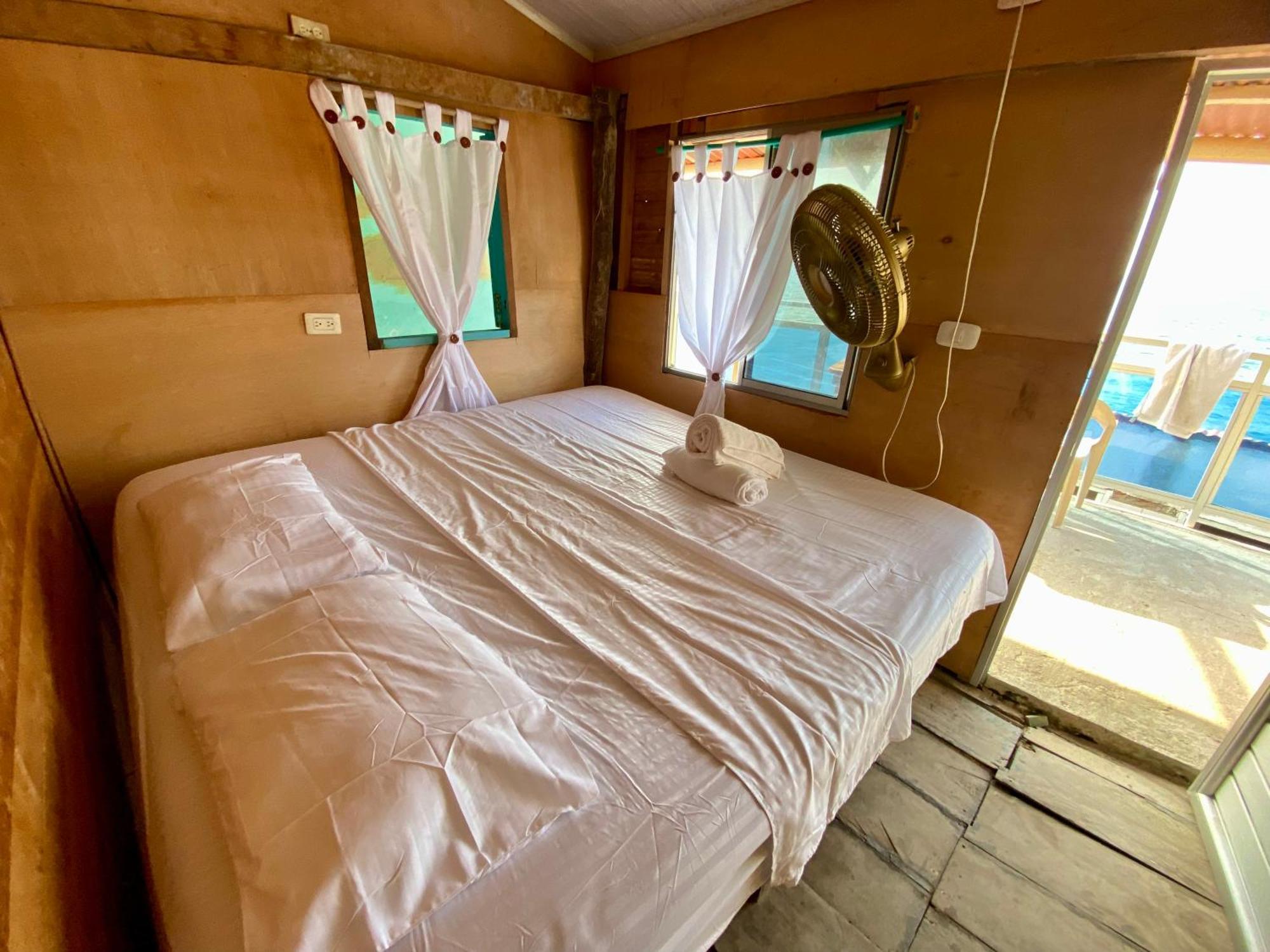 Eco Hostal Estrella De Mar Остров Мукура Екстериор снимка